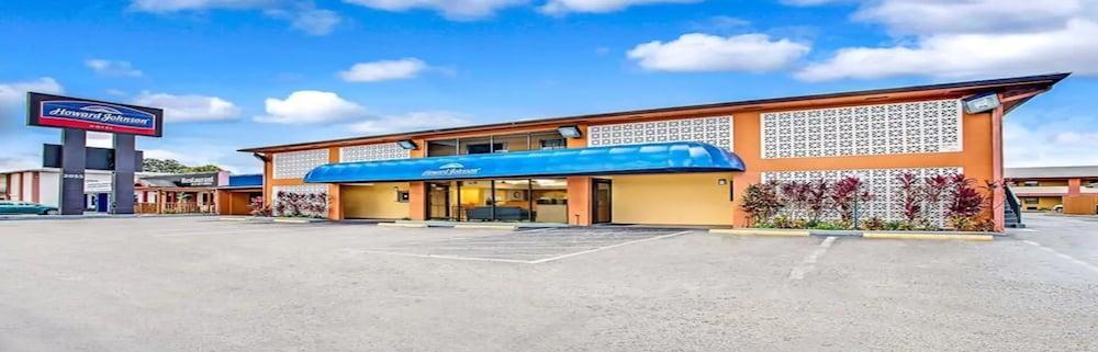 Airport Inn Tampa Exterior photo